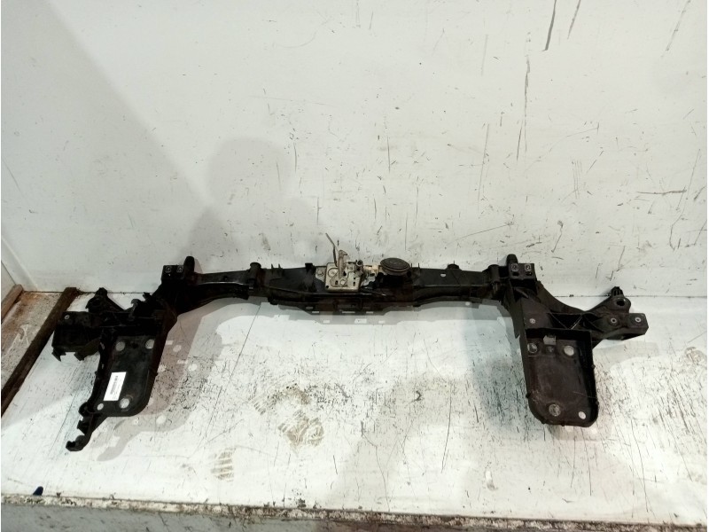 Recambio de panel frontal para renault kangoo dynamique referencia OEM IAM   