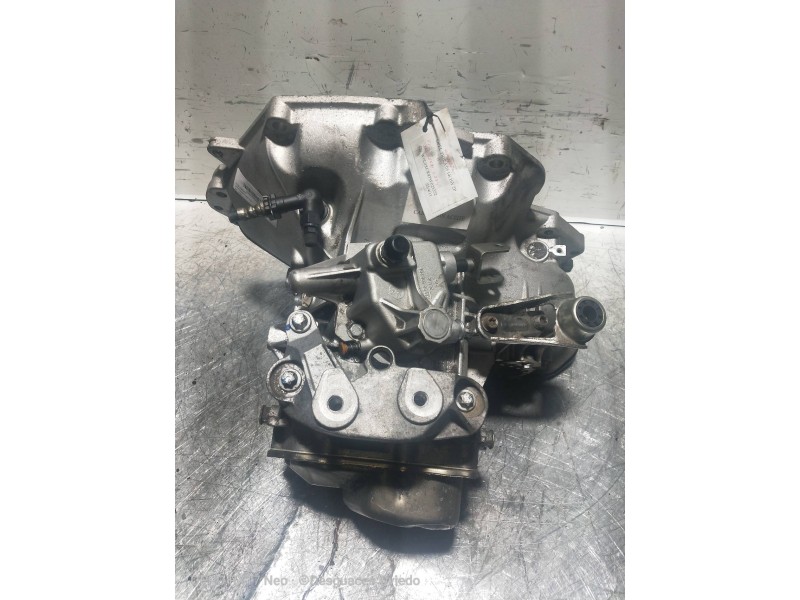 Recambio de caja cambios para opel tigra twin top 1.4 16v referencia OEM IAM F13C374 B07552 C374