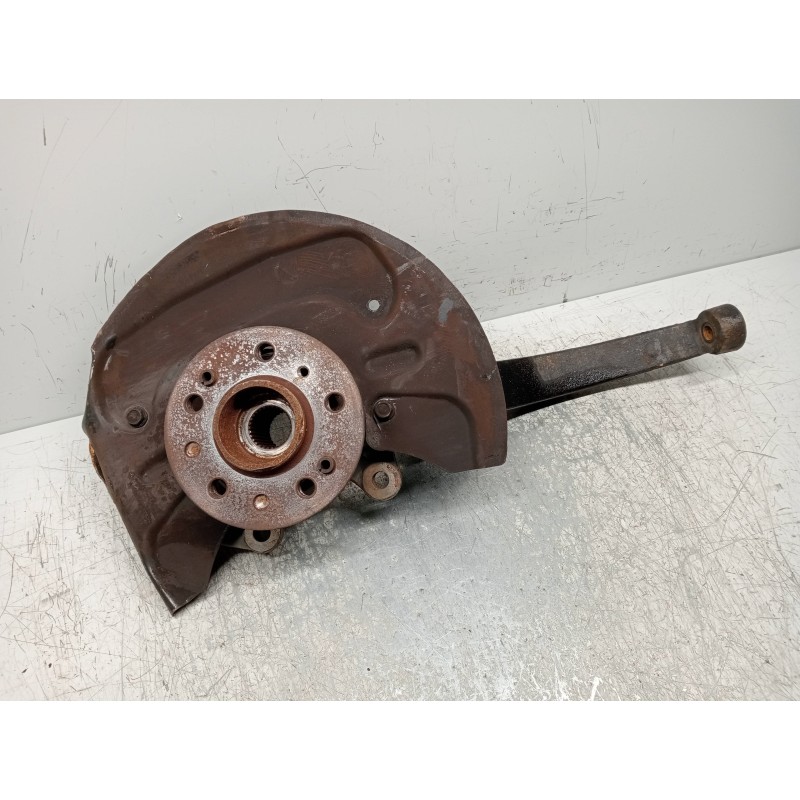 Recambio de mangueta delantera izquierda para mercedes clase gl (x164) 320 cdi 4-matic (164.822) referencia OEM IAM   