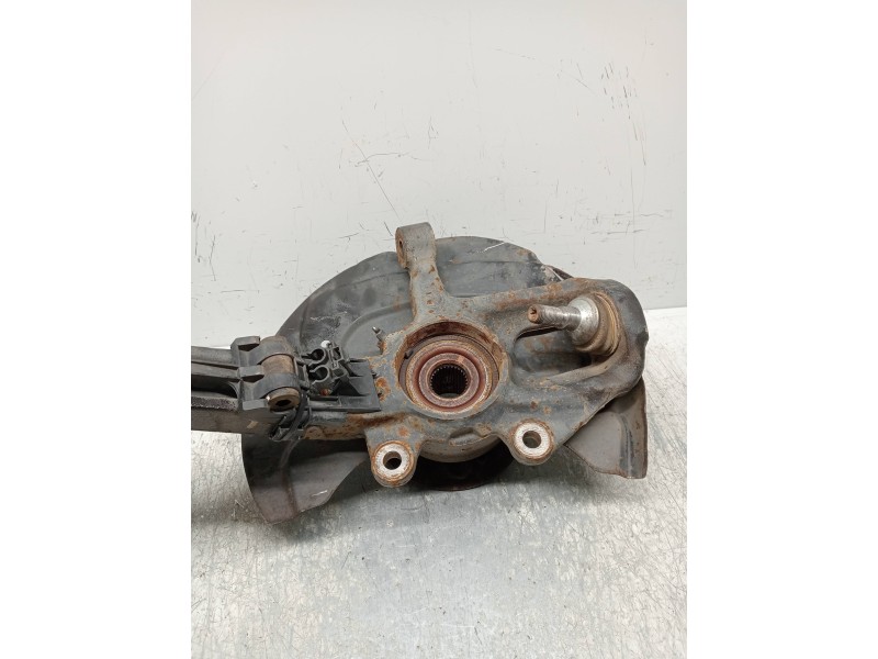 Recambio de mangueta delantera izquierda para mercedes clase gl (x164) 320 cdi 4-matic (164.822) referencia OEM IAM   