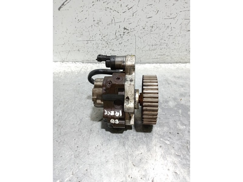 Recambio de bomba inyeccion para volvo s40 berlina 1.9 d+ (85kw) referencia OEM IAM 0445010031  BOSCH