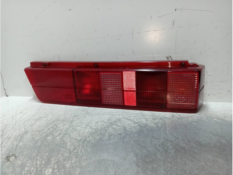 Recambio de piloto trasero derecho para lancia y10 1.1 cat referencia OEM IAM   