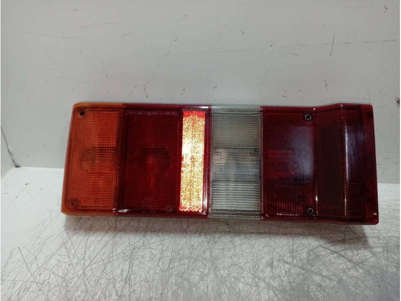 Recambio de piloto trasero derecho para lancia y10 referencia OEM IAM    Recambio de piloto trasero derecho para lancia y10 referencia OEM IAM