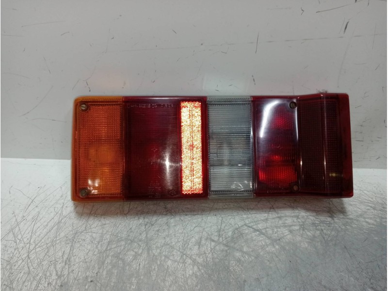 Recambio de piloto trasero derecho para lancia y10 referencia OEM IAM   