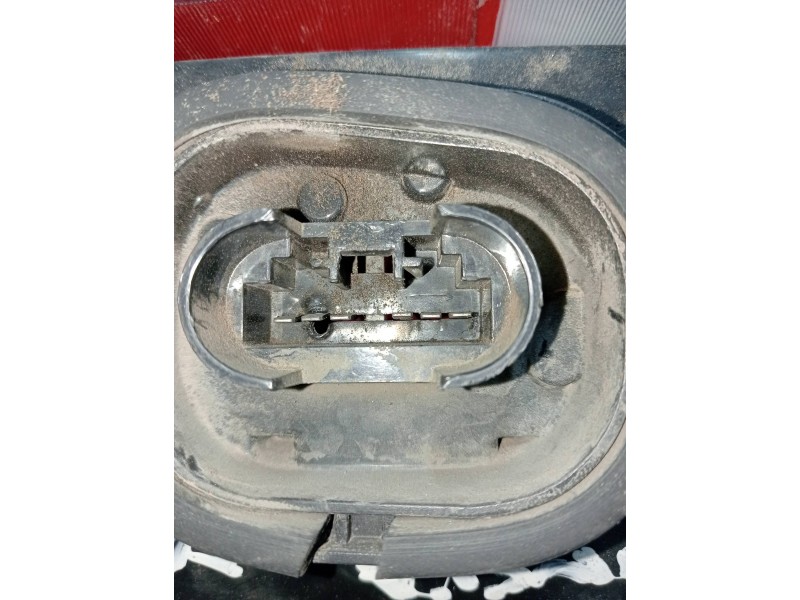 Recambio de piloto trasero derecho para lancia y10 referencia OEM IAM   