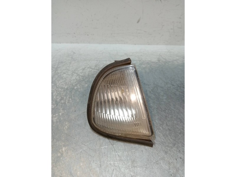 Recambio de piloto delantero derecho para lancia delta 1.8 cat referencia OEM IAM   