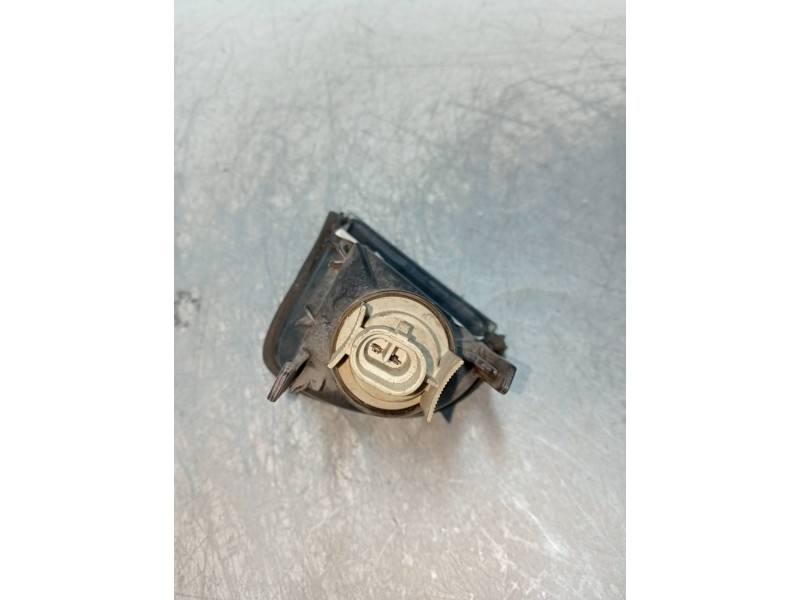 Recambio de piloto delantero derecho para lancia delta 1.8 cat referencia OEM IAM   