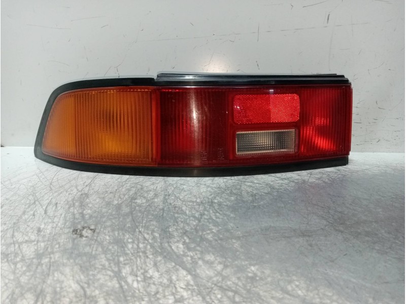 Recambio de piloto trasero izquierdo para mazda 323 berlina (bg) glx referencia OEM IAM   