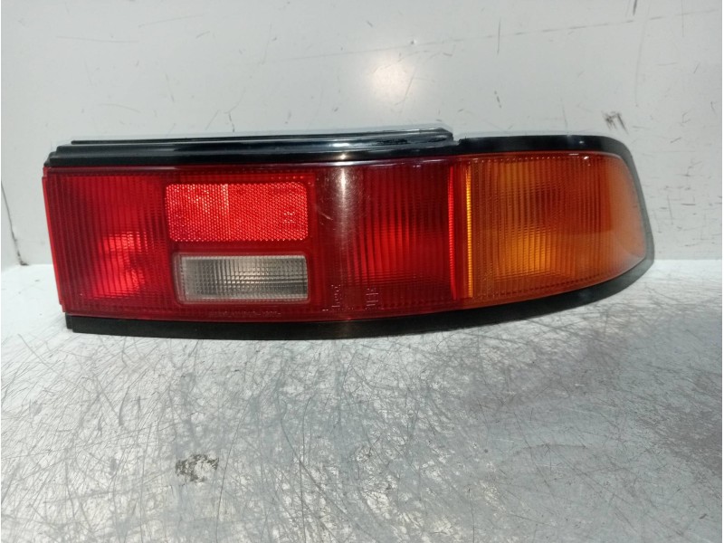 Recambio de piloto trasero derecho para mazda 323 berlina c/f/s (ba) referencia OEM IAM    Recambio de piloto trasero derecho para mazda 323 berlina c/f/s (ba) referencia OEM IAM