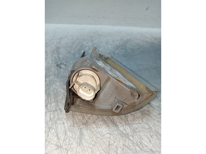 Recambio de piloto delantero izquierdo para lancia y10 1.1 cat referencia OEM IAM 35650748  