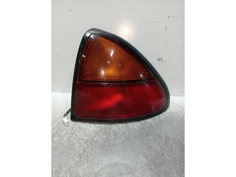Recambio de piloto trasero derecho para mazda 323 berlina c/f/s (ba) referencia OEM IAM   