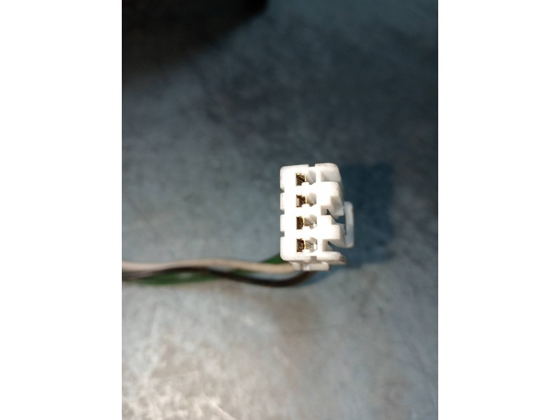 Recambio de piloto trasero derecho para mazda 323 berlina c/f/s (ba) referencia OEM IAM   