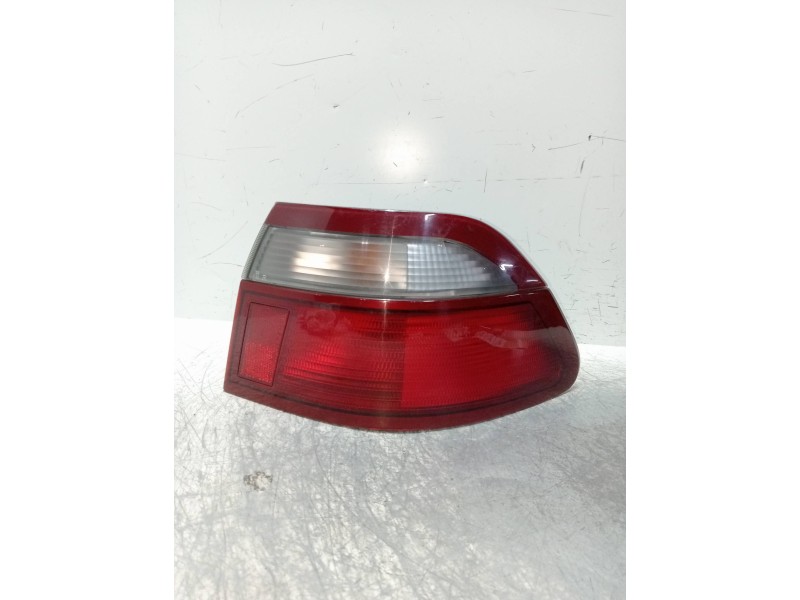 Recambio de piloto trasero derecho para mazda 626 berlina (gf) 2.0 turbodiesel referencia OEM IAM   