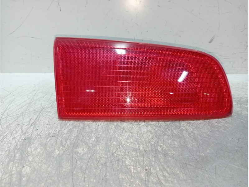 Recambio de piloto trasero izquierdo interior para mazda 2 berlina (dy) 1.4 cat referencia OEM IAM   