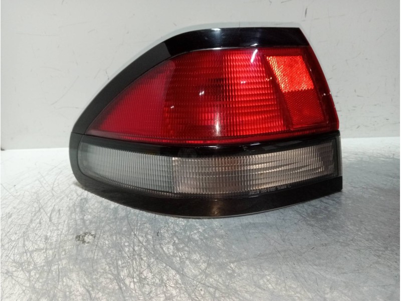 Recambio de piloto trasero izquierdo para mazda 626 berlina (gf) referencia OEM IAM   