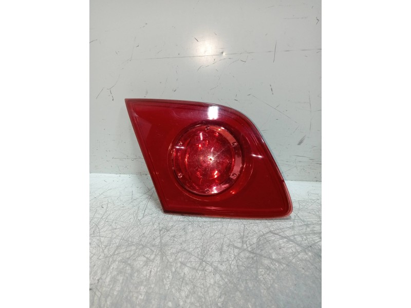 Recambio de piloto trasero izquierdo interior para mazda 3 berlina (bk) 1.6 cd diesel cat referencia OEM IAM   