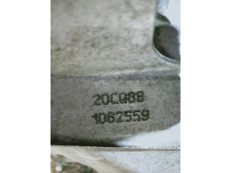 Recambio de caja cambios para peugeot 207 sport referencia OEM IAM 20CQ68 1062559 5V