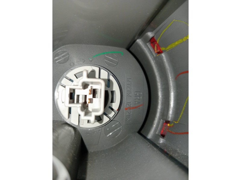 Recambio de piloto trasero izquierdo para mazda 6 berlina (gg) 2.0 diesel cat referencia OEM IAM   