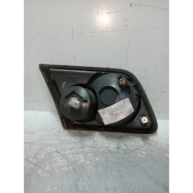 Recambio de piloto trasero derecho interior para mazda 6 berlina (gg) 2.0 diesel cat referencia OEM IAM   