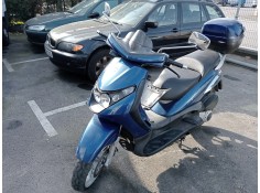 piaggio (vespa) beverly del año 2004