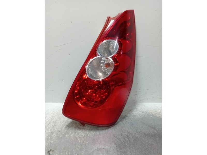 Recambio de piloto trasero derecho para mazda 5 berl. (cr) 2.0 diesel cat referencia OEM IAM   