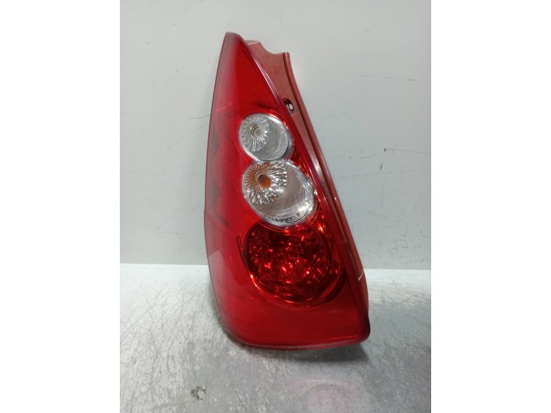 Recambio de piloto trasero izquierdo para mazda 5 berl. (cr) 2.0 turbodiesel cat referencia OEM IAM   