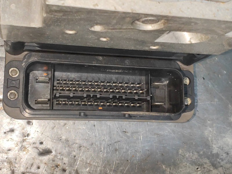 Recambio de abs para mercedes clase e (w211) berlina e 280 cdi sport (211.020) referencia OEM IAM 0265250248 A2114312812 A211431