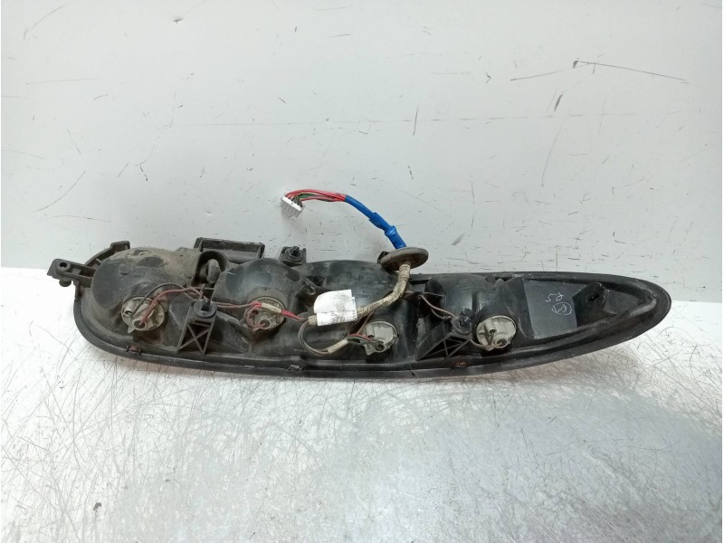 Recambio de piloto trasero izquierdo para mazda mx-3 (ec) 1.9 v6 24v cat referencia OEM IAM   