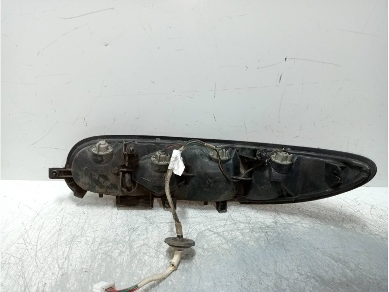 Recambio de piloto trasero derecho para mazda mx-3 (ec) 1.9 v6 24v cat referencia OEM IAM   