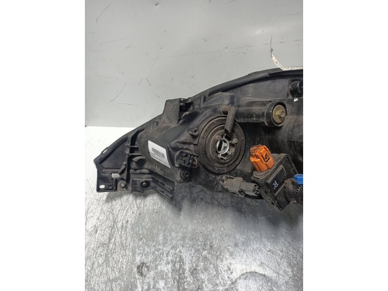 Recambio de faro derecho para mazda 5 berl. (cr) 2.0 diesel cat referencia OEM IAM  XENON 
