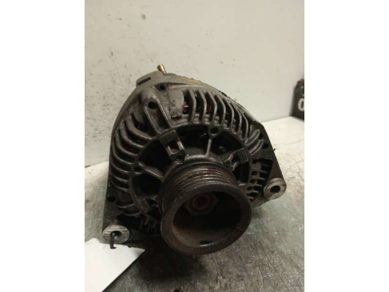 Recambio de alternador para mercedes clase c (w202) berlina referencia OEM IAM A0111540002  