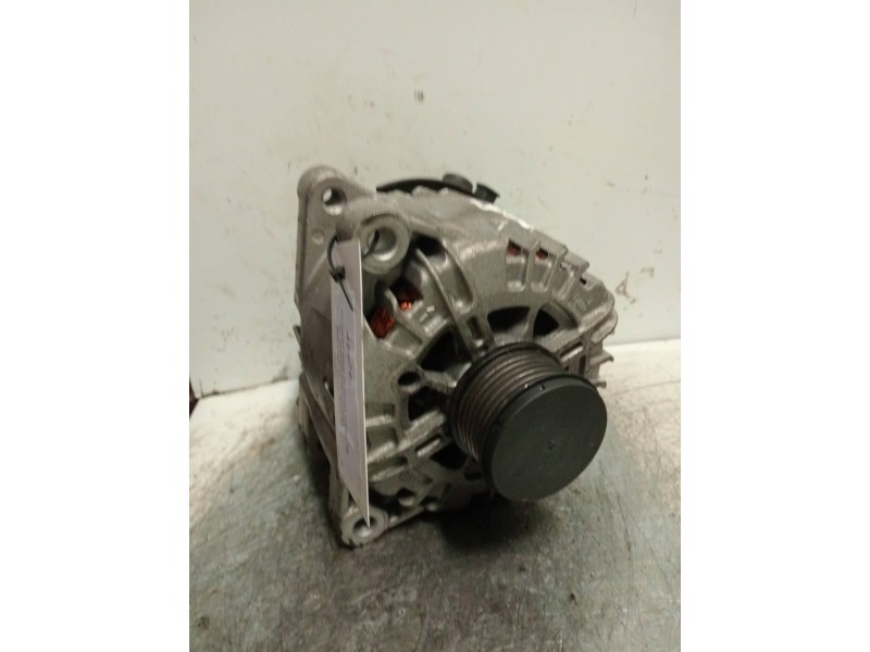 Recambio de alternador para peugeot 5008 premium referencia OEM IAM   