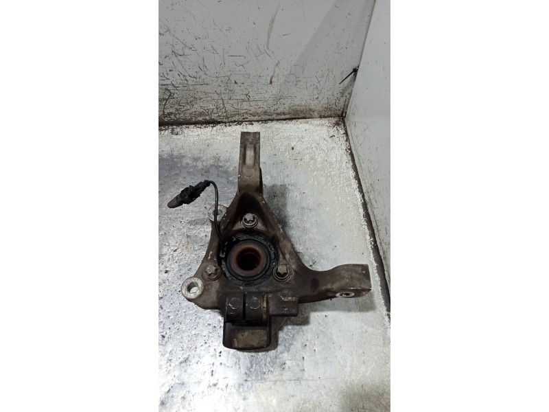 Recambio de mangueta delantera derecha para opel vectra c berlina comfort referencia OEM IAM   