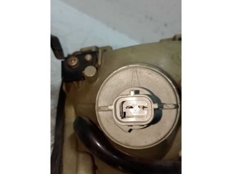 Recambio de piloto trasero izquierdo para mazda mx-6 (ge) referencia OEM IAM    Recambio de piloto trasero izquierdo para mazda mx-6 (ge) referencia OEM IAM