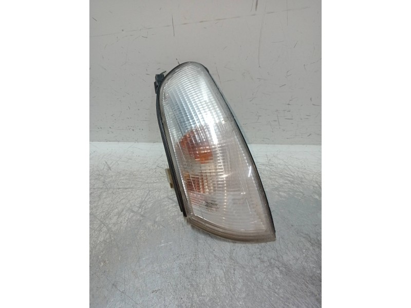 Recambio de piloto delantero izquierdo para mazda 626 berlina (ge) 2.0 16v cat referencia OEM IAM   