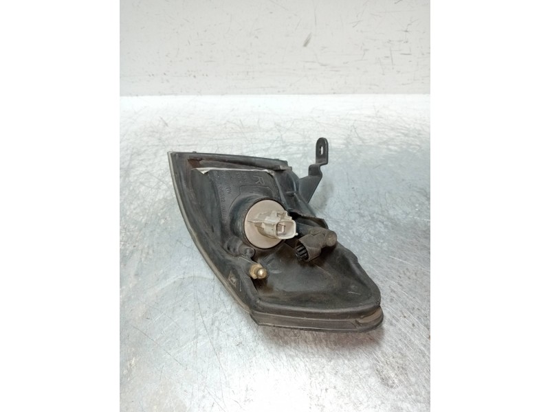 Recambio de piloto delantero derecho para mazda 626 berlina (gf) 2.0 turbodiesel referencia OEM IAM   