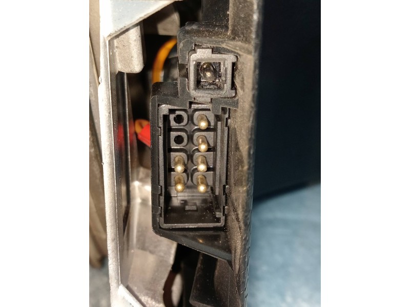 Recambio de piloto trasero izquierdo para mercedes clase sl (w129) referencia OEM IAM 1298201764  