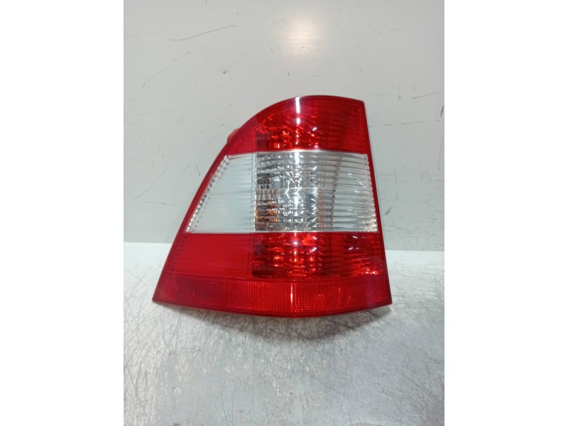 Recambio de piloto trasero izquierdo para mercedes clase m (w163) 320 (163.154) referencia OEM IAM A1698201964  