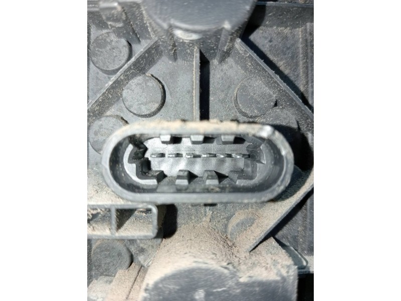 Recambio de piloto trasero izquierdo para mercedes clase m (w163) 320 (163.154) referencia OEM IAM A1698201964  