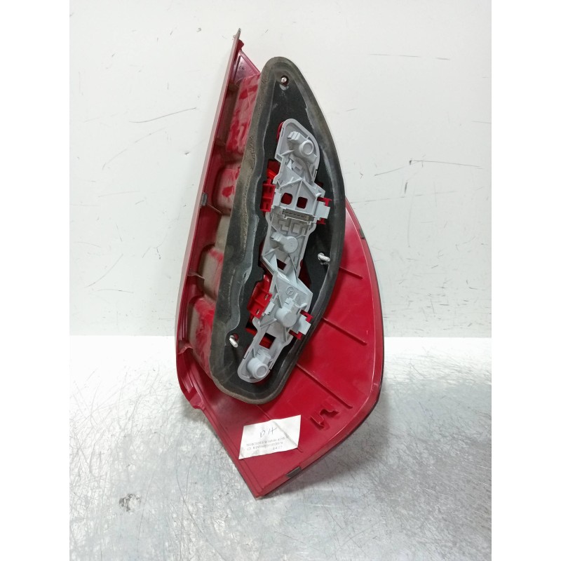 Recambio de piloto trasero derecho para mercedes clase a (w169) 1.5 cat referencia OEM IAM 1698201064  