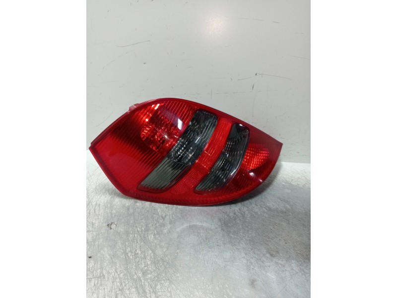 Recambio de piloto trasero izquierdo para mercedes clase a (w169) 1.5 cat referencia OEM IAM 1698200964  