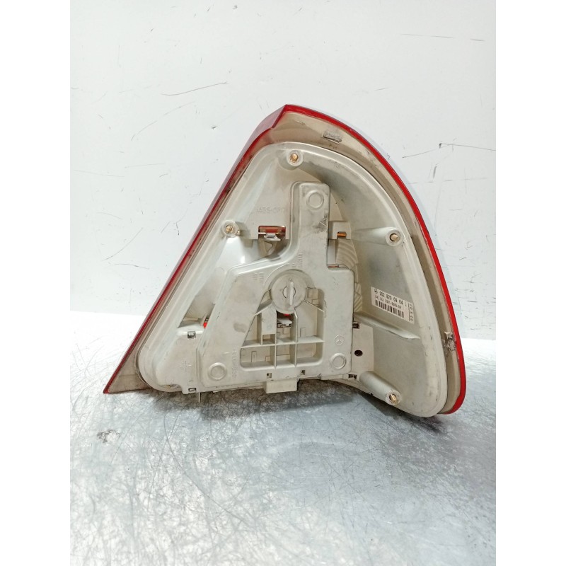 Recambio de piloto trasero izquierdo para mercedes clase c (w202) berlina 250 diesel (202.125) referencia OEM IAM 2028200964  