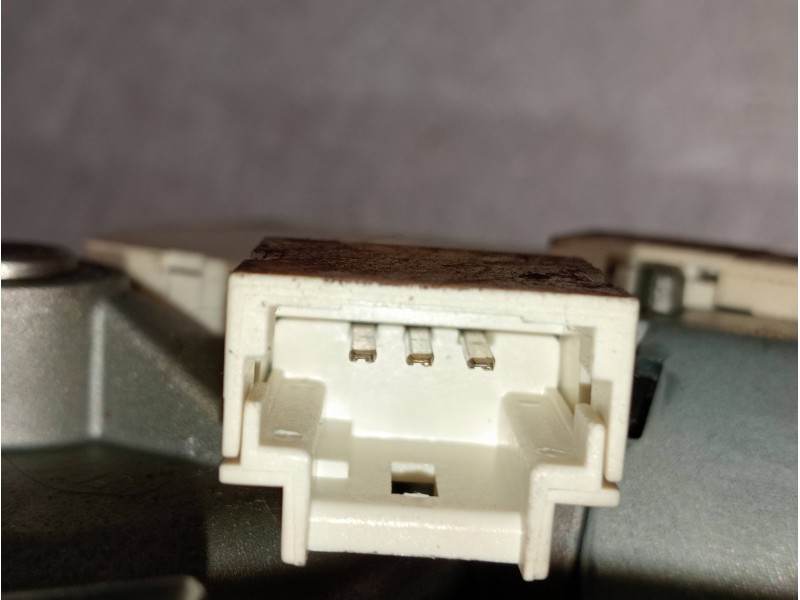 Recambio de motor limpia trasero para citroen xsara picasso 1.6 hdi 90 lx plus referencia OEM IAM 963147368005 58011912 