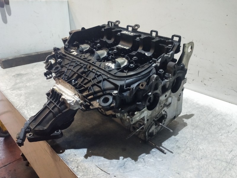 Recambio de culata para peugeot 5008 premium referencia OEM IAM RH02  