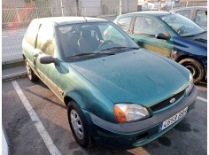 ford fiesta berlina (dx) del año 2000