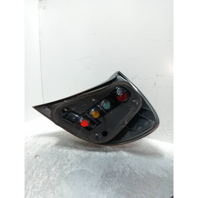 Recambio de piloto trasero izquierdo para mercedes clase c (w203) sportcoupe c 220 cdi (203.706) referencia OEM IAM   