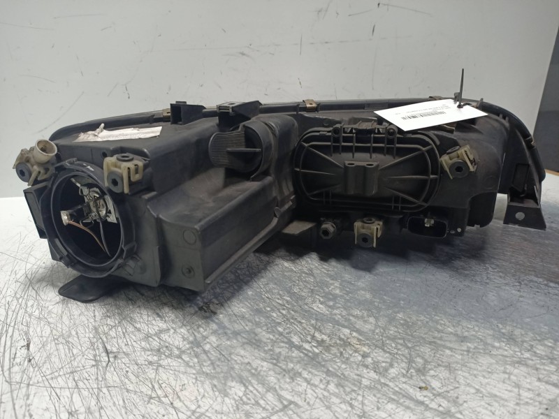 Recambio de faro izquierdo para mazda 6 berlina (gg) 2.0 diesel cat referencia OEM IAM  LUPA 