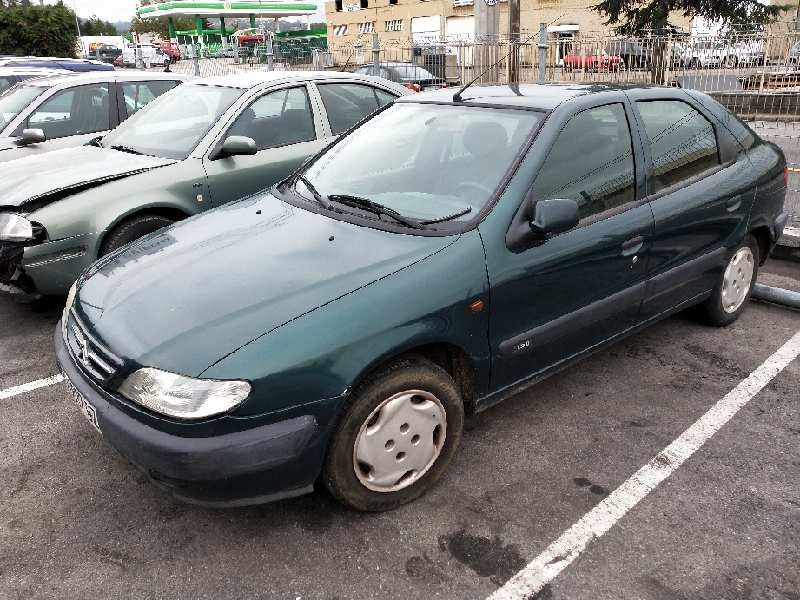 citroen xsara berlina del año 1998