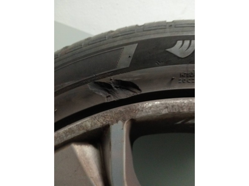 Recambio de juego llantas para land rover range rover sport se referencia OEM IAM 275/40/20   Recambio de juego llantas para land rover range rover sport se referencia OEM IAM 275/40/20