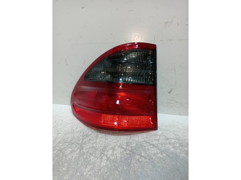 Recambio de piloto trasero izquierdo para mercedes clase e (w210) familiar 270 t cdi (210.216) referencia OEM IAM   